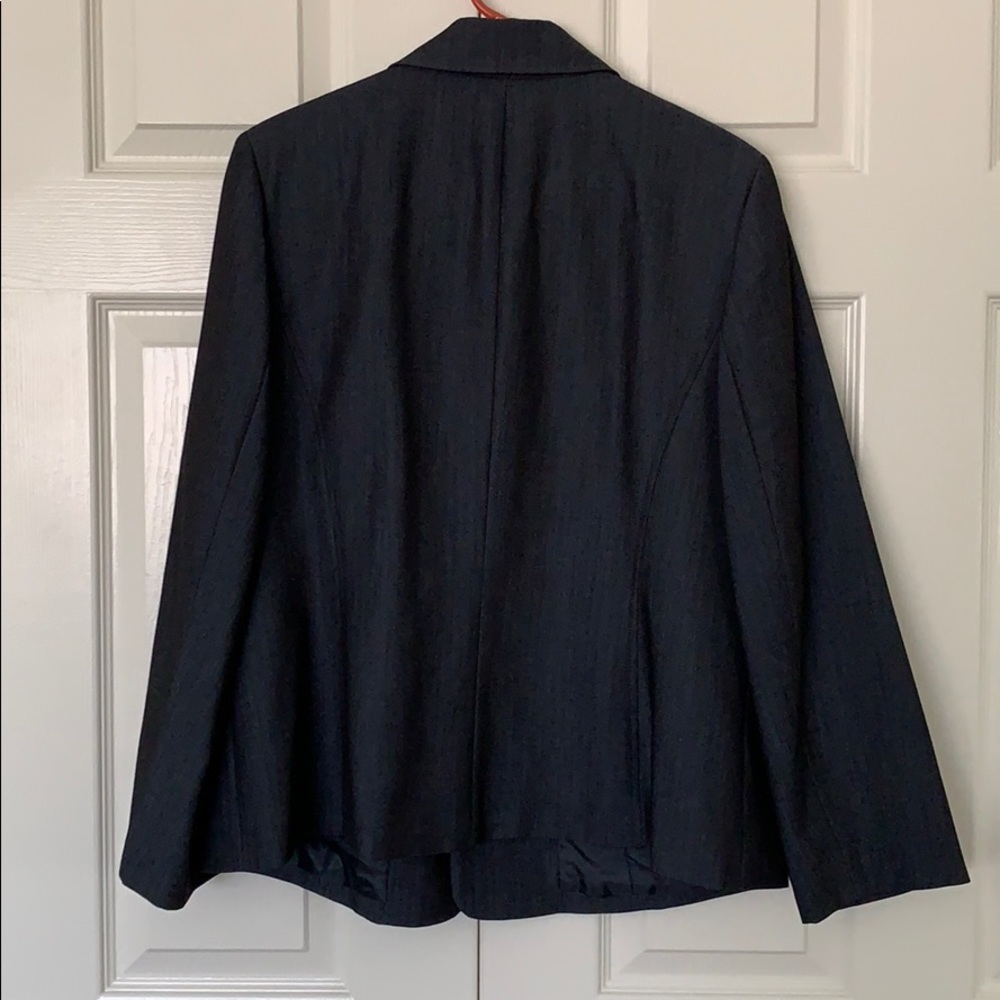 Blazer - Picture 2 of 2